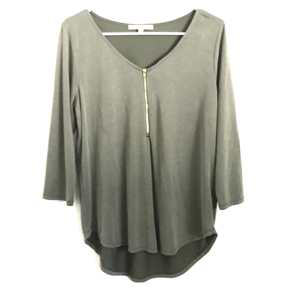 Casual Couture Olive green long sleeved top